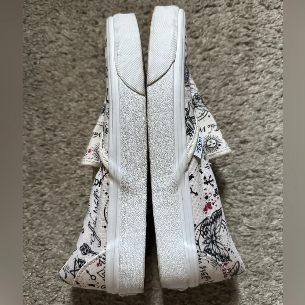 Vans White Slip-On Sneakers with Black Tattoo Graphics and Red Splatter - Picture 4 of 4